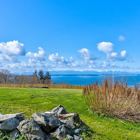 @ Marbella Lane - Waterfront Studio Whidbey Island Apartment Купвил Екстериор снимка